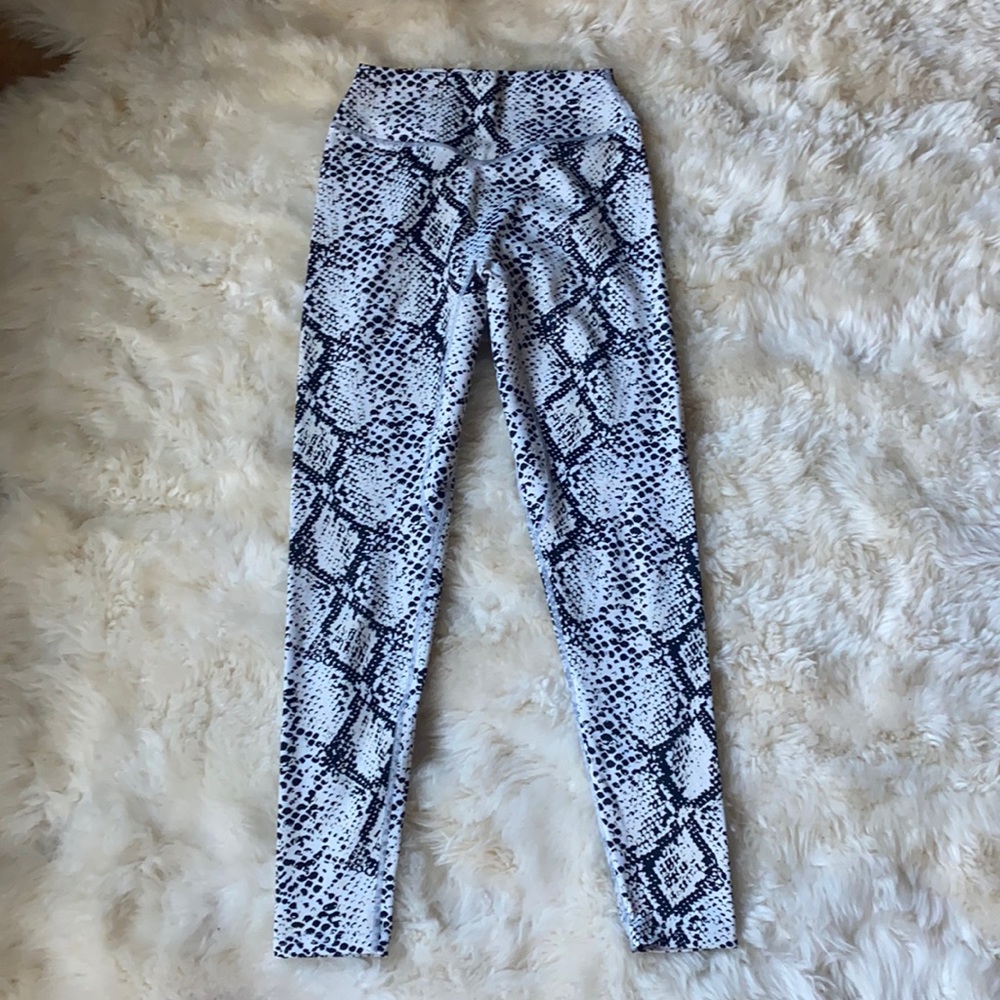 Balance Athletica leggings